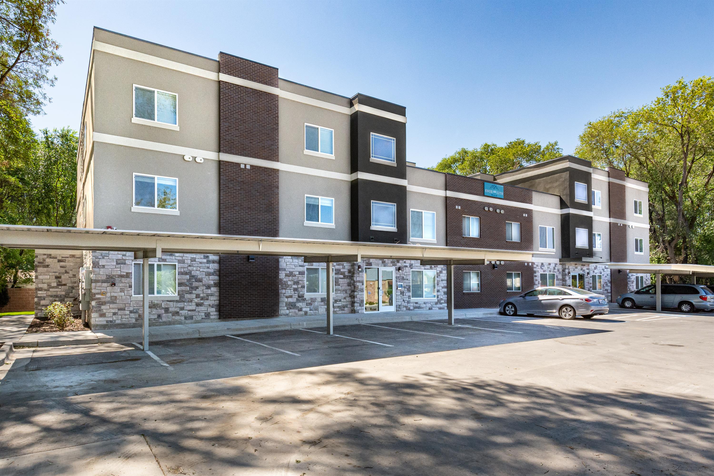 265 E 12th Street, B-103
