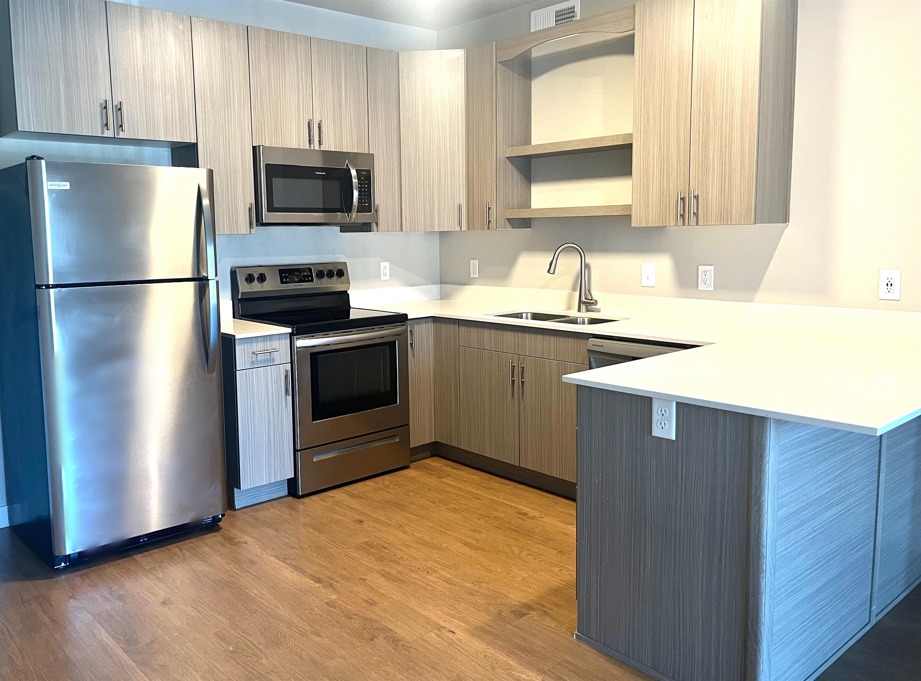 1258 Grant Ave., A-301